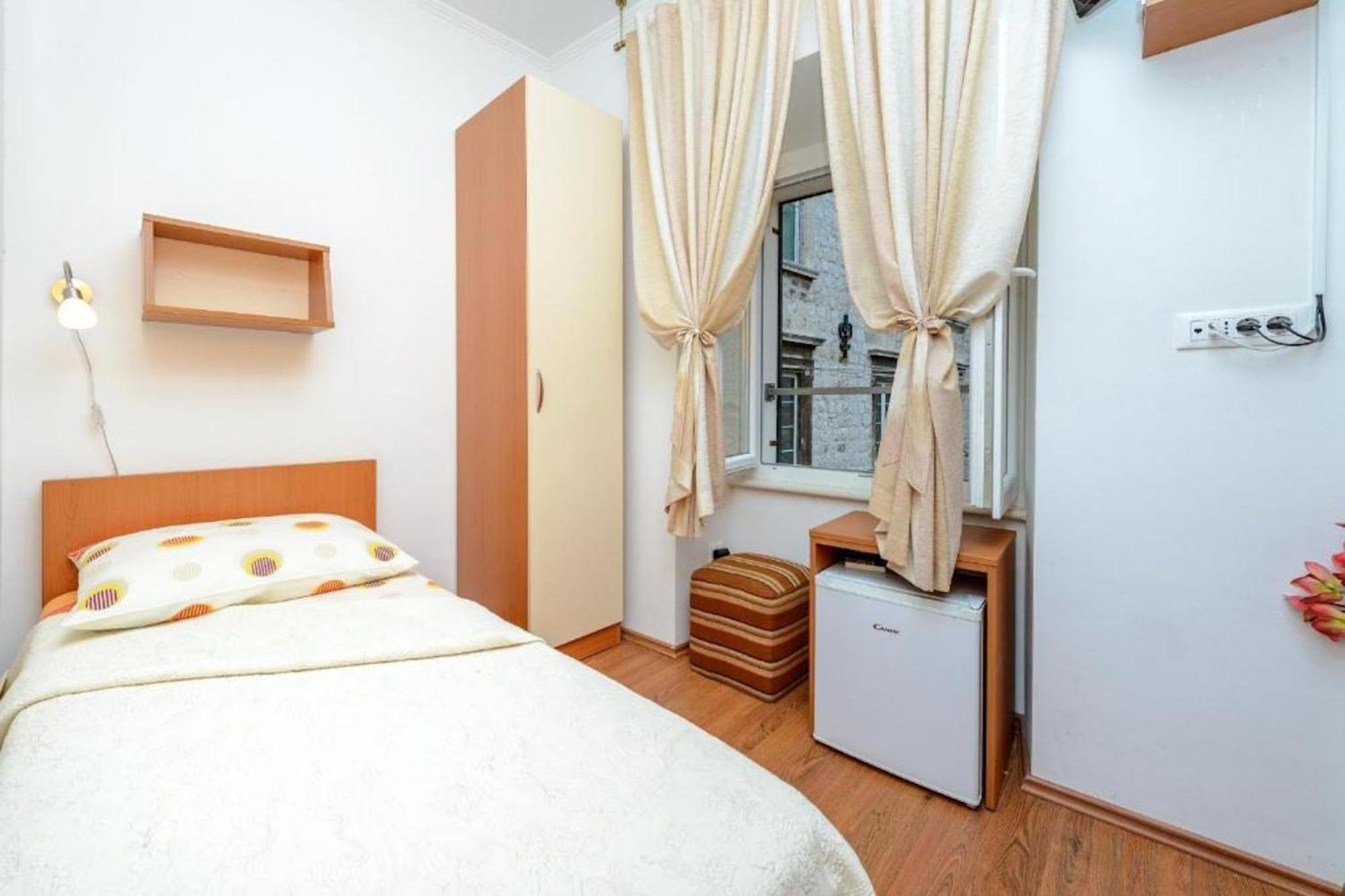 Studio Apartments Stradun Dubrovnik Exteriör bild