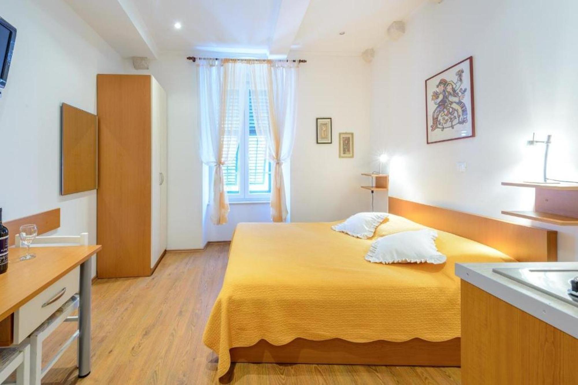 Studio Apartments Stradun Dubrovnik Exteriör bild