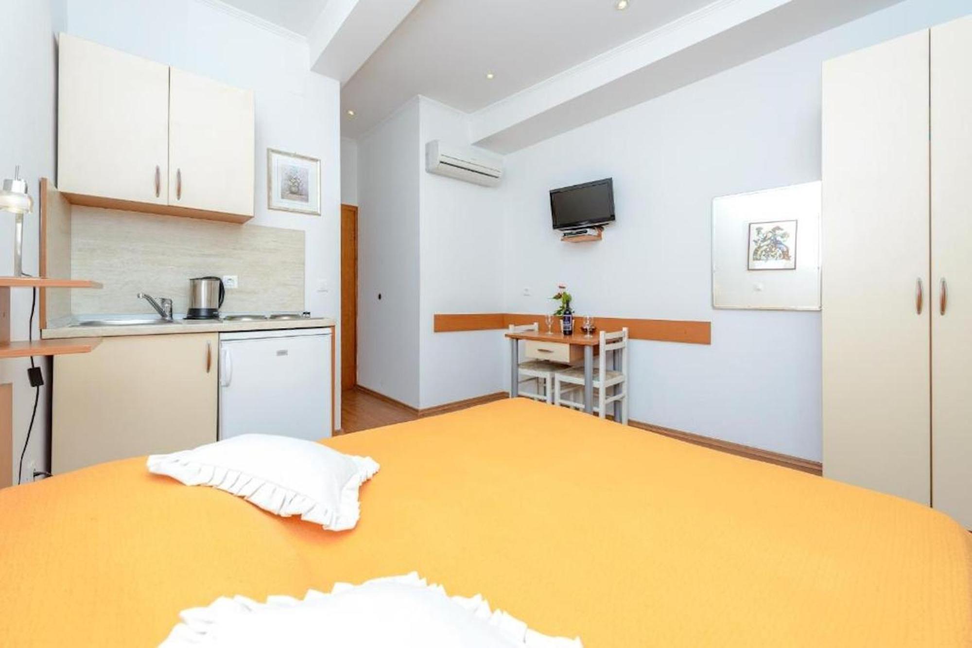 Studio Apartments Stradun Dubrovnik Exteriör bild
